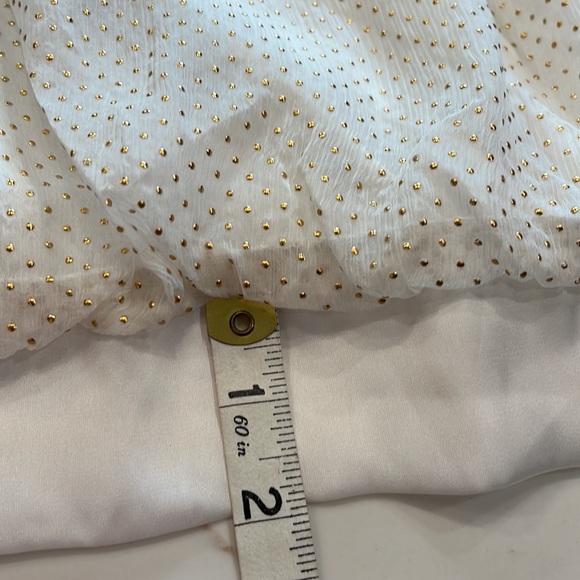 MM Couture by Miss M off the shoulder beautiful blouse. White size L - Picture 13 of 16